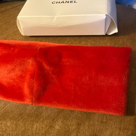 CHANEL HEADBAND HAIR BAND ESSENTIAL AUTHENTIC MAKEUP - Picture 4 of 9